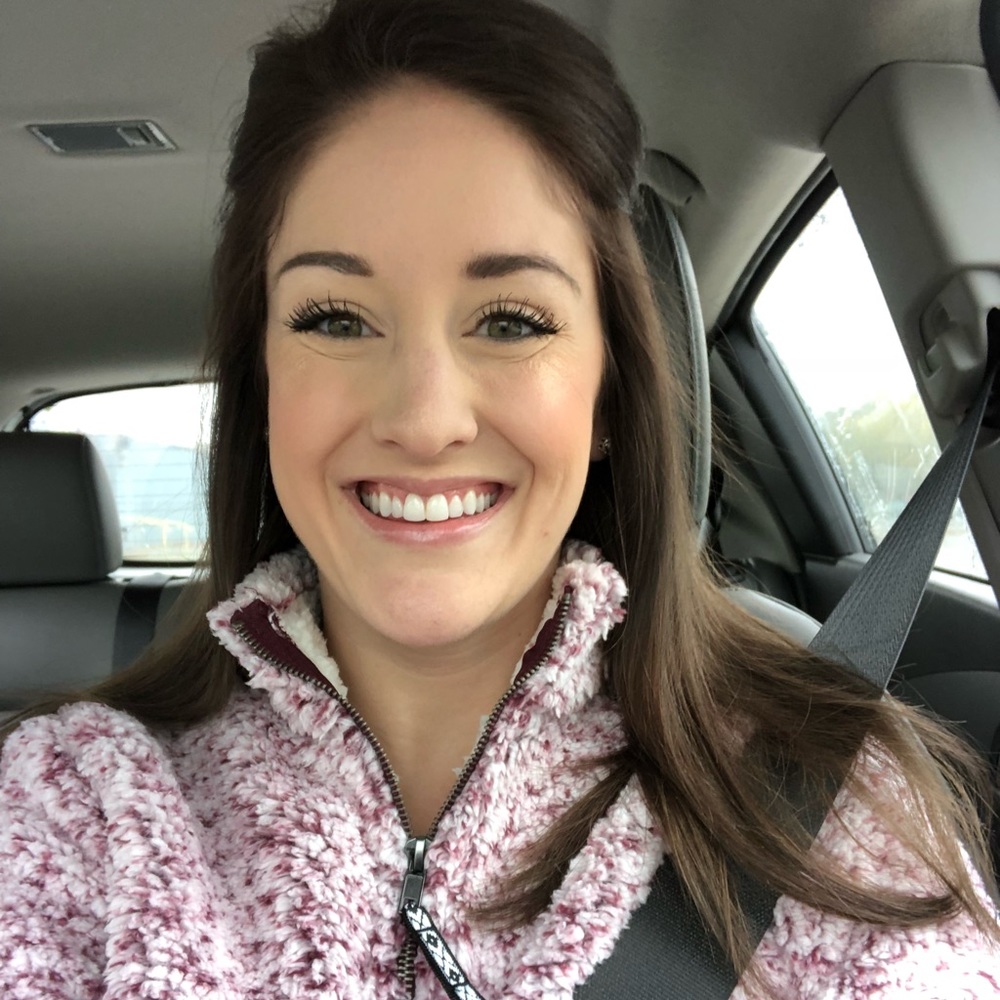 Meet your Posher, Whitney